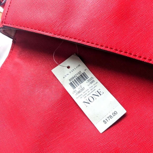 Ann Taylor Lady Bag - Red - Picture 3 of 9